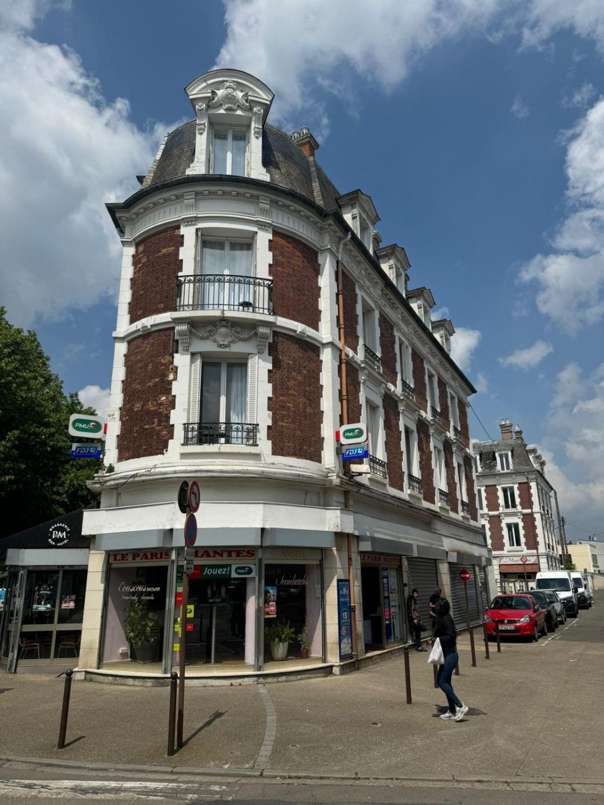 Etoiles De Mantes Hotel Buitenkant foto